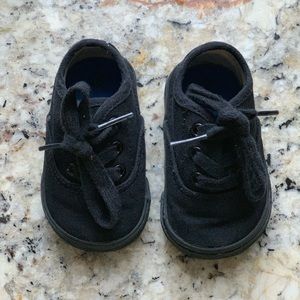❌SOLD❌Black baby airwalk shoes